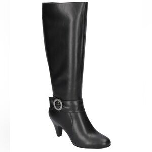 Bella Vita Roma Black Heeled Boots with Buckle, side zipper size 8 NEW